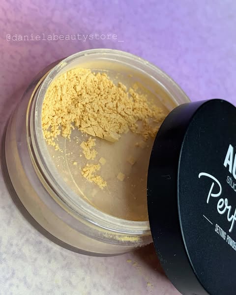 Puff+Set setting powder Banana