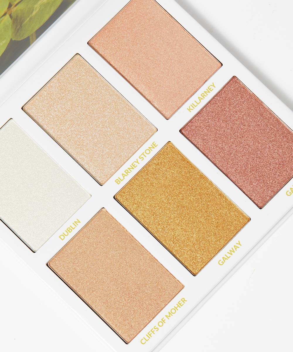 Illuminating in Ireland Highlighter Palette