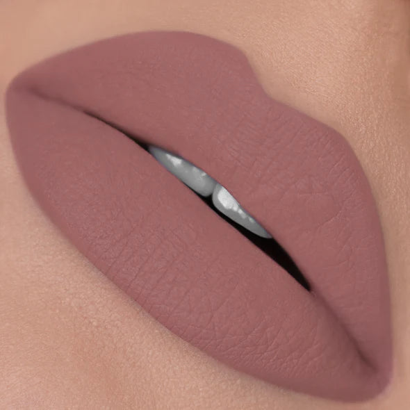 Behavior Issues' Bella Luxe Lipstick